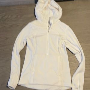 LULULEMON PULL OVER JACKET